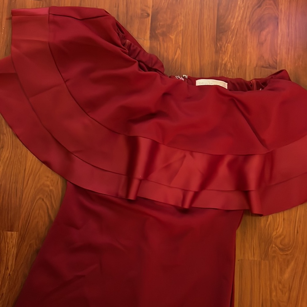Dress - Picture 2 of 6